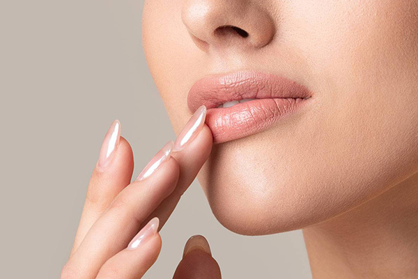 هزینه عمل جراحی کوچک کردن لب