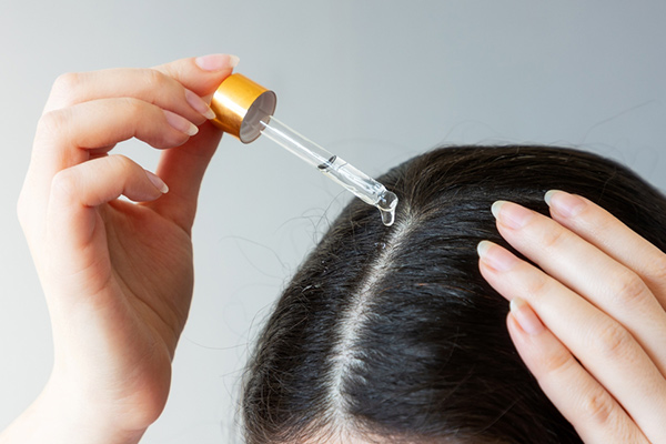 خواص آب پیاز برای سفیدی مو